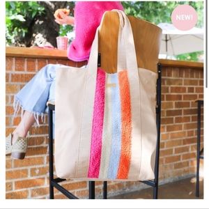 *NEW* Packed Party Cozy Up Tote